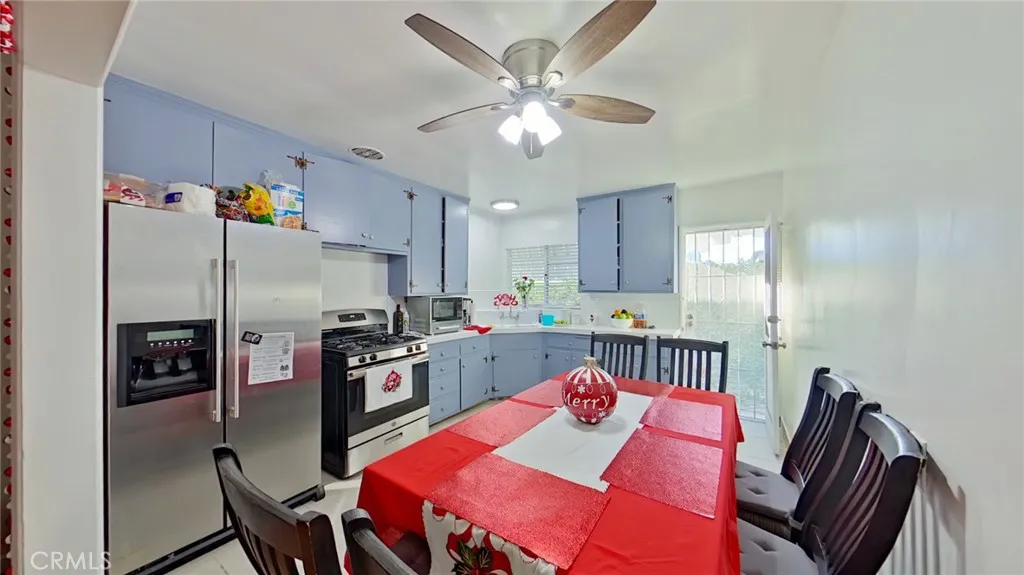 711 W Wilson, Glendale, California 91203 home-pic-9